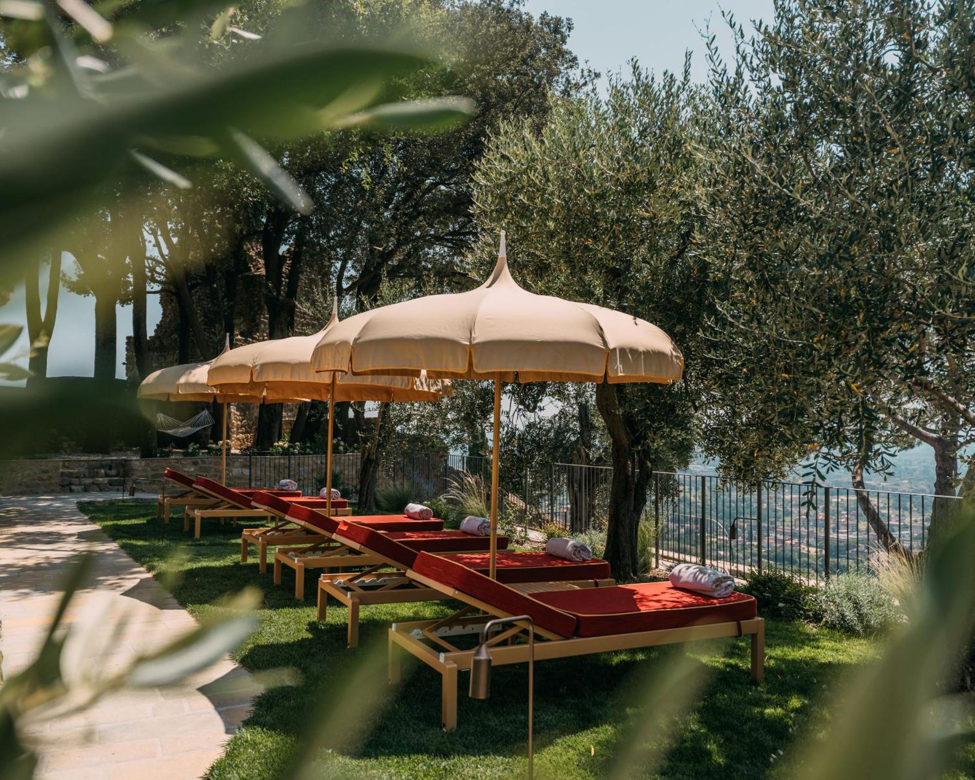 La Monastica Resort & Spa 博尔格阿布贾诺 外观 照片